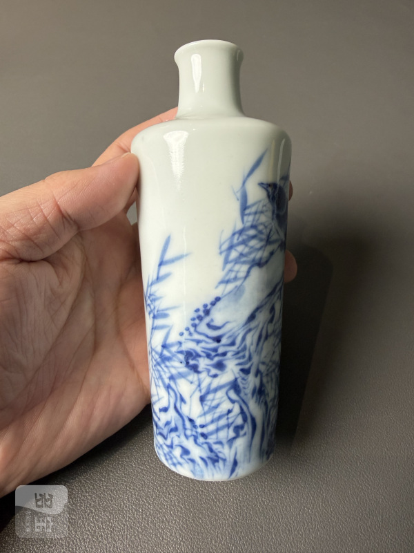 民国 王步风格青花花鸟图瓶两件 - 图11